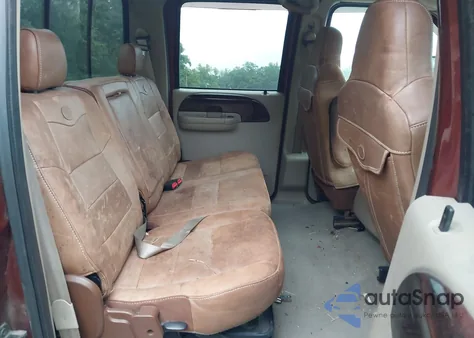 2005 Ford F-250 Lariat/Xl/Xlt from USA, damaged, VIN 1FTSW21PX5EB78684